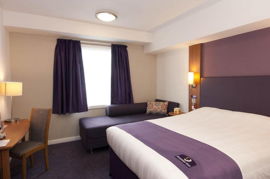 Premier Inn Leamington Spa Town Centre Eksteriør bilde