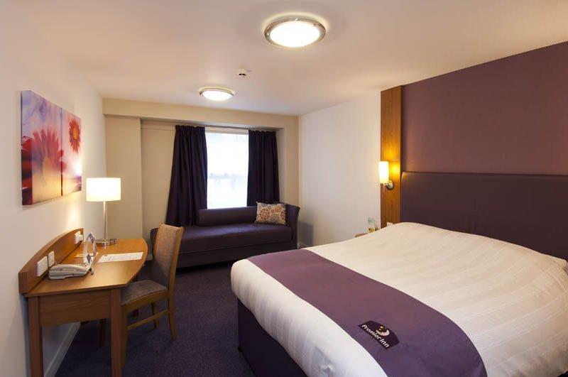 Premier Inn Leamington Spa Town Centre Eksteriør bilde